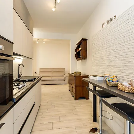 Pica's House 아파트 *